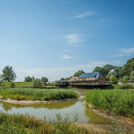 Gaestehaus Am Elberadweg By Alte Fischerkate Pensionat
