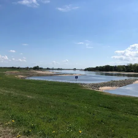 Pensjonat Gaestehaus Am Elberadweg By Alte Fischerkate Modlich