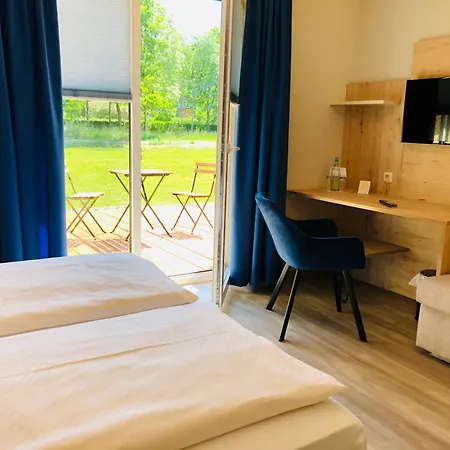 Pensionat Gaestehaus Am Elberadweg By Alte Fischerkate Modlich