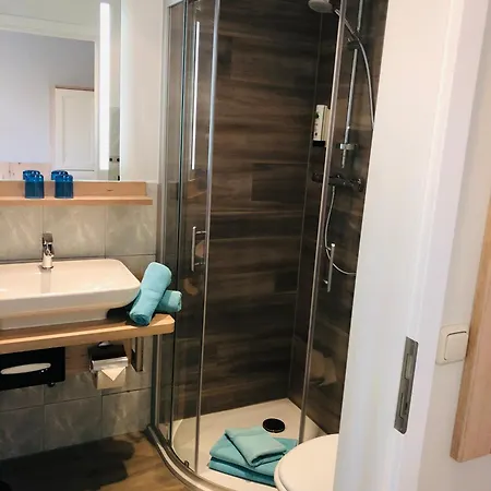 Gaestehaus Am Elberadweg By Alte Fischerkate Pensionat